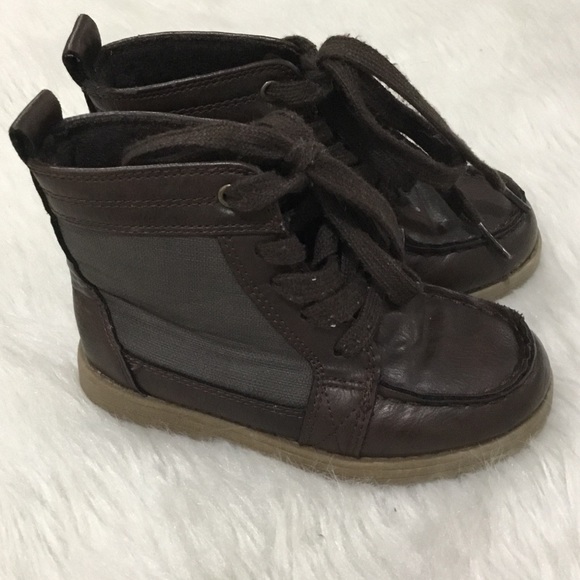 Childrens place brown boots - Picture 2 of 6